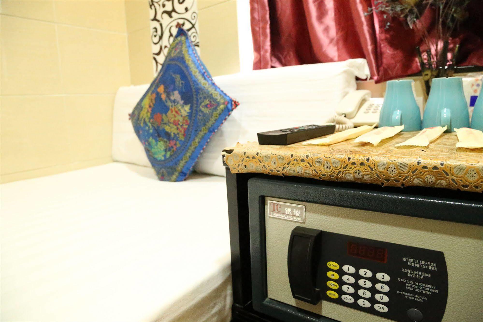 Euro Hostel Hong Kong Bagian luar foto